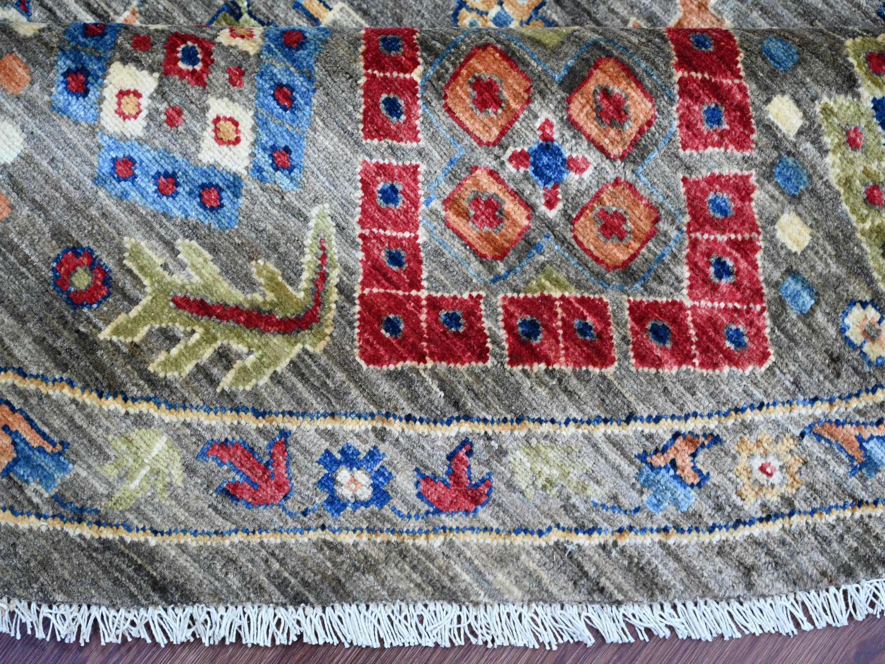 Mahal Oushak hand-knotted wool rug in Gray, 9'10" x 10' — SKU O021535 (view 6)