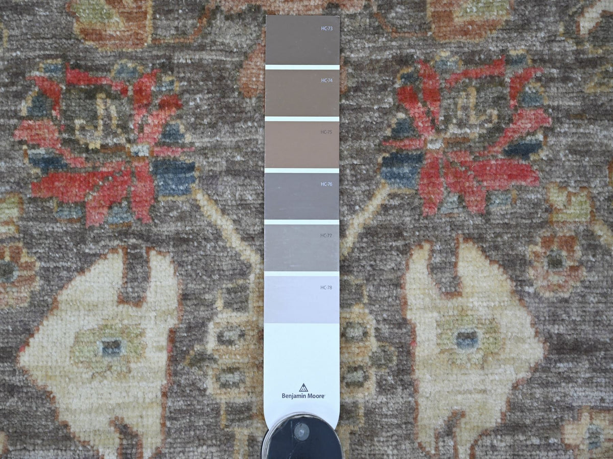 Mahal Oushak hand-knotted wool rug in Gray & Green, 9'11" x 9'11" — SKU O021538 (view 7)