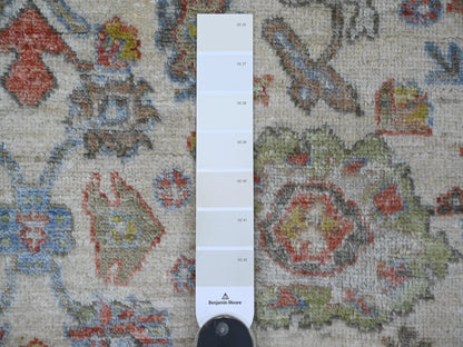 Mahal Oushak hand-knotted wool rug in Ivory & Gold, 6'1" x 6'5" — SKU O021539 (view 3)