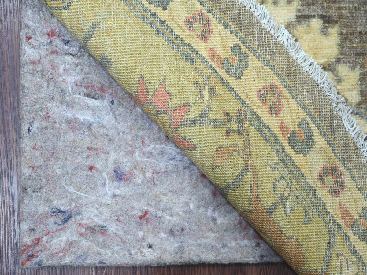 Mahal Oushak hand-knotted wool rug in Gray & Green, 7'10" x 7'10" — SKU O021578 (view 4)