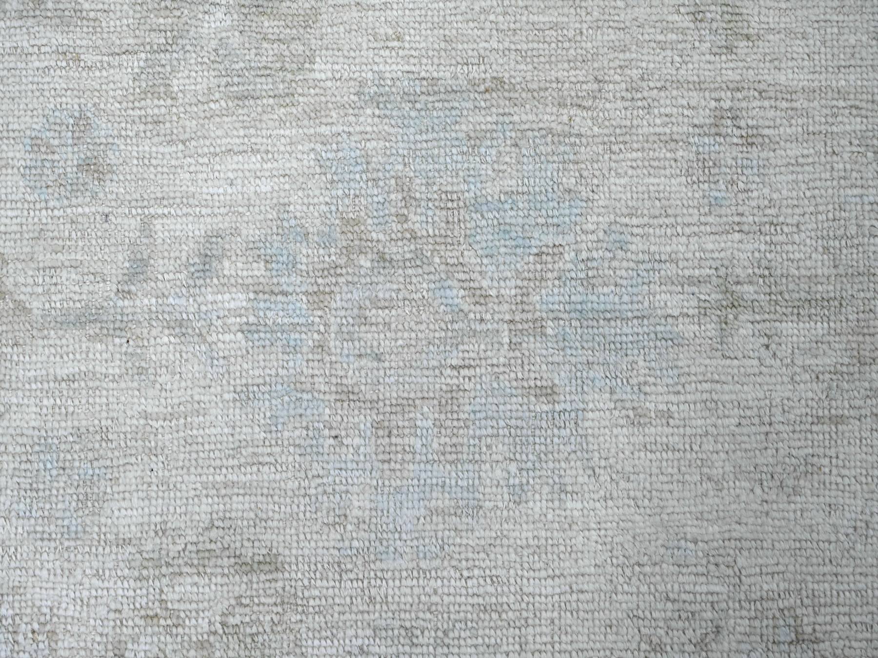 Oushak Oushak hand-knotted wool rug in Ivory & Gray, 7'9" x 9'11" — SKU O021616 (view 8)