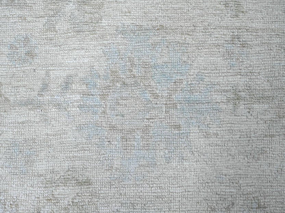 Oushak Oushak hand-knotted wool rug in Ivory & Gray, 7'9" x 9'11" — SKU O021616 (view 8)