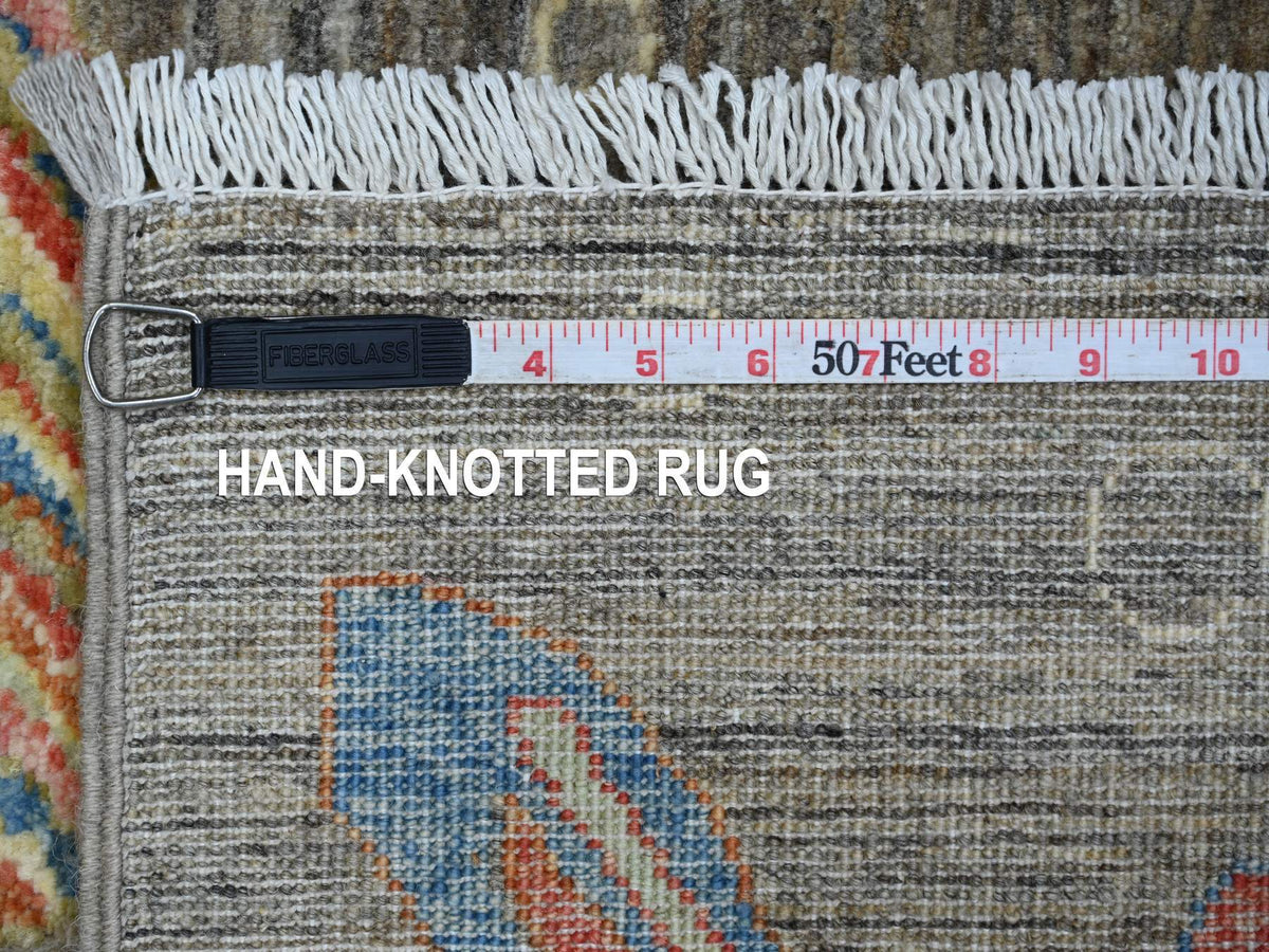 Peshawar Modern / Contemporary hand-knotted wool rug in Gray, 4'11" x 6'6" — SKU O021659 (view 6)