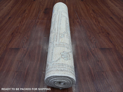 Oushak Oushak hand-knotted wool rug in Ivory, 2'7" x 9'8" — SKU O021693 (view 4)