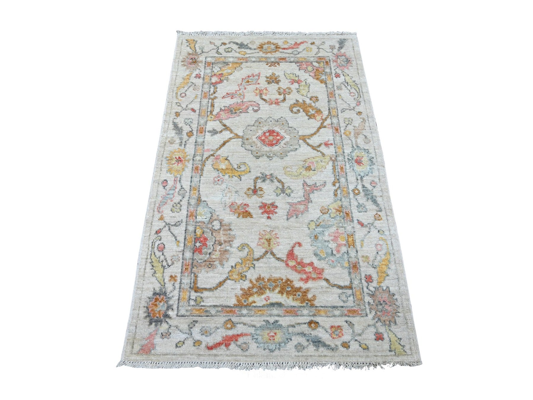 Ivory 3'1" x 4'10" Oushak And Peshawar Hand knotted Wool Rug - Sku: O021703
