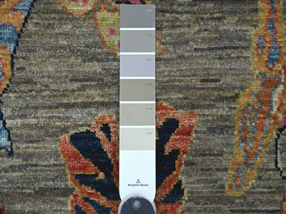 Grey 2'6" x 5'7" Modern and Contemporary Hand knotted Wool Rug - Sku: O021713