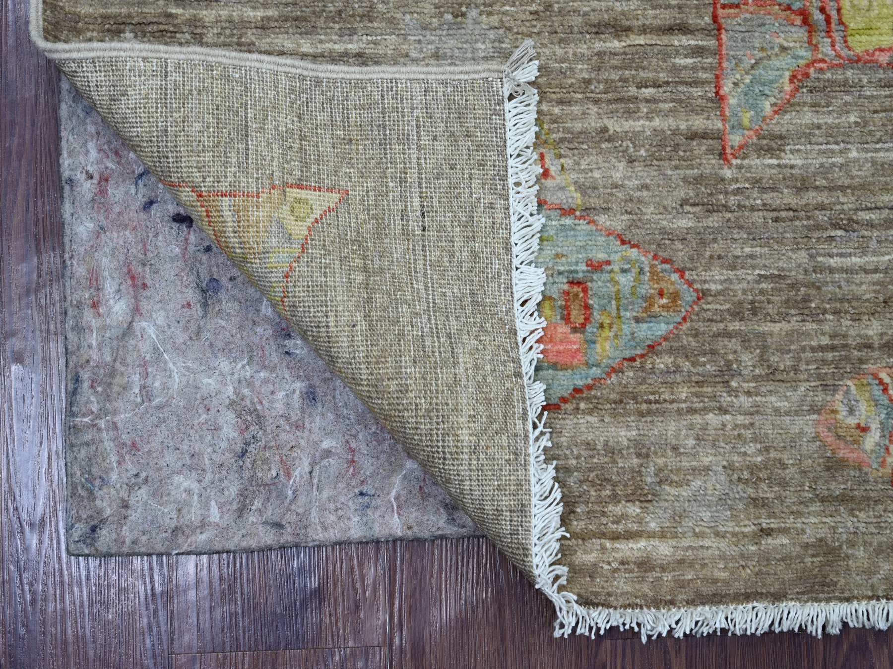 Grey 2'11" x 4'10" Modern and Contemporary Hand knotted Wool Rug - Sku: O021765
