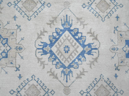 Kazak Kazak hand-knotted wool rug in Ivory & Blue, 8'8" x 11'2" — SKU O021776 (view 8)
