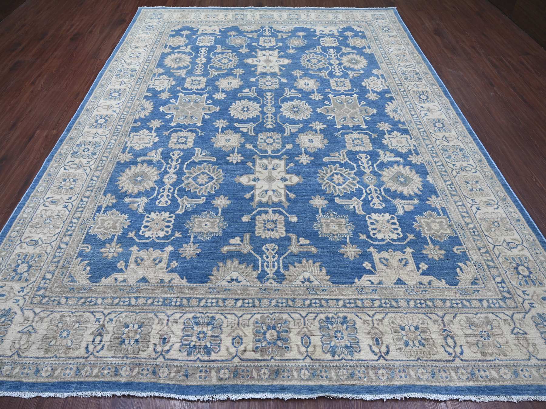 Kazak Kazak hand-knotted wool rug in Blue, 8'9" x 11'3", SKU O021782 (view 2)