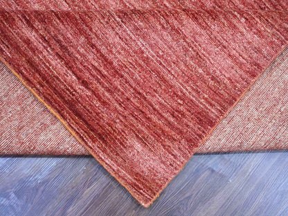 Modern / Contemporary hand-knotted wool rug in Red, 7'8" x 9'8" — SKU O021895 (view 6)