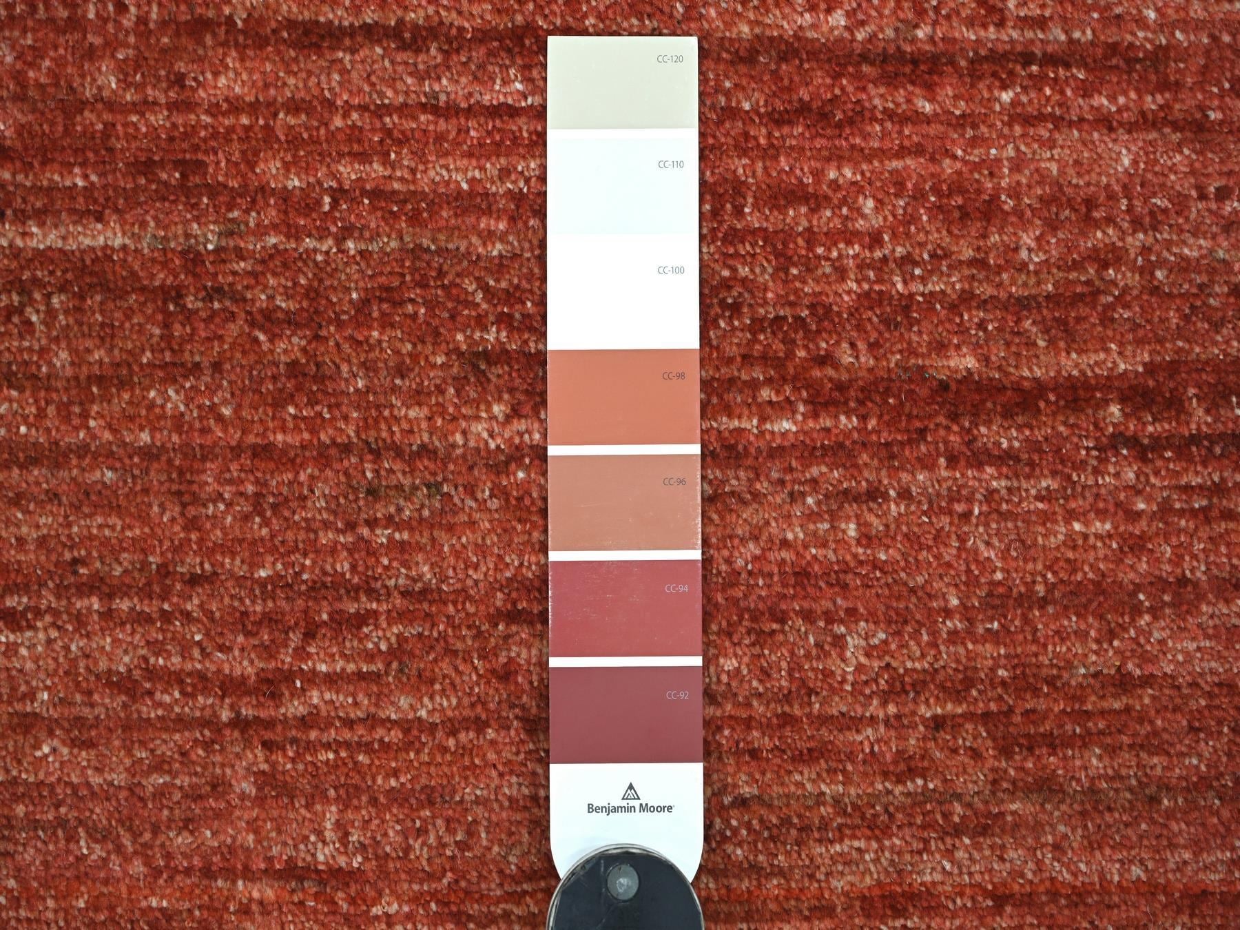 Modern / Contemporary hand-knotted wool rug in Red, 7'8" x 9'8" — SKU O021895 (view 7)