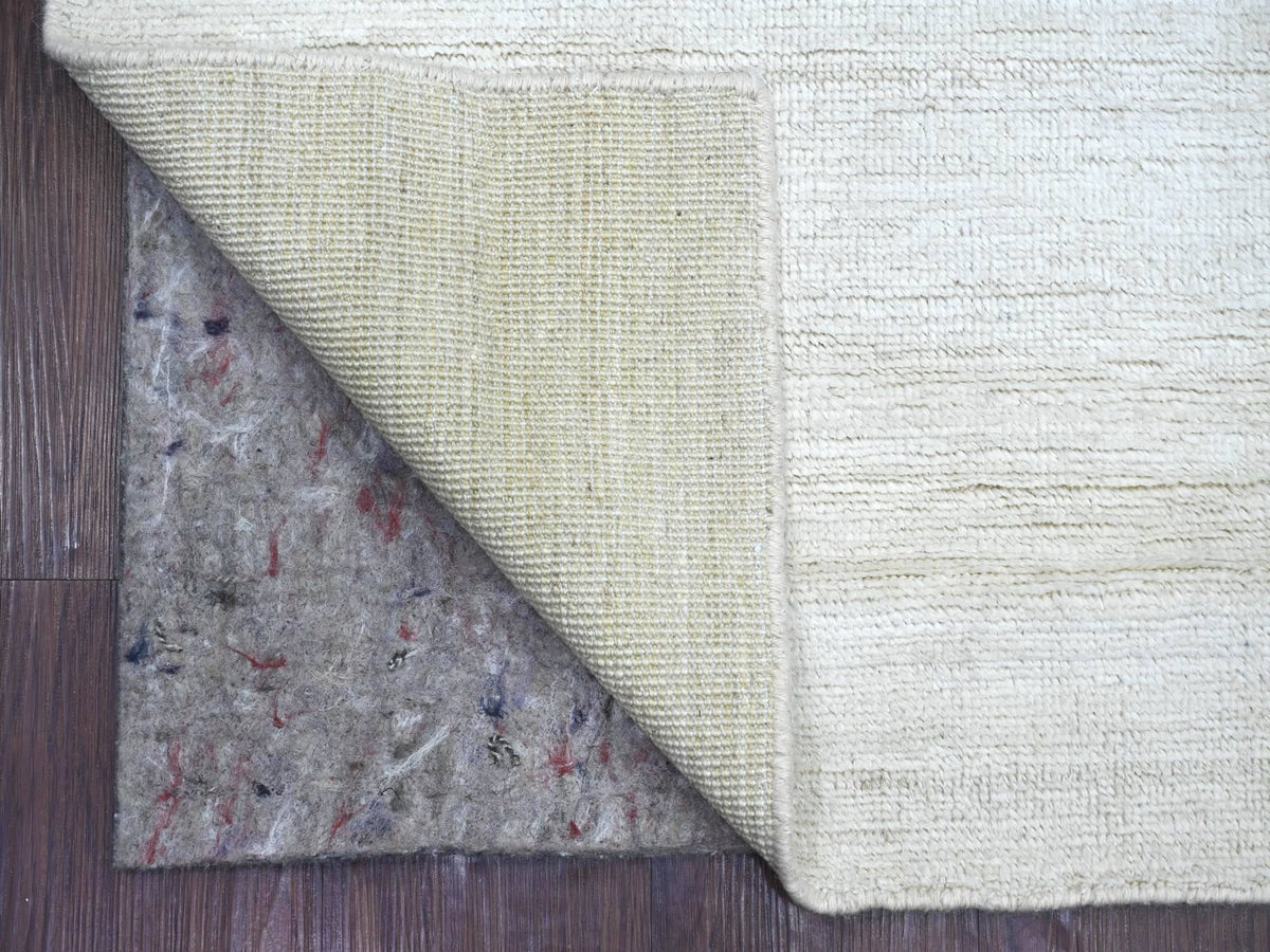 Modern / Contemporary hand-knotted wool runner in Ivory, 2'4" x 11'7" — SKU O021901 (view 2)