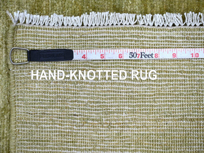 Green 2'9" x 7'11" Modern and Contemporary Hand knotted Wool Rug - Sku: O021905
