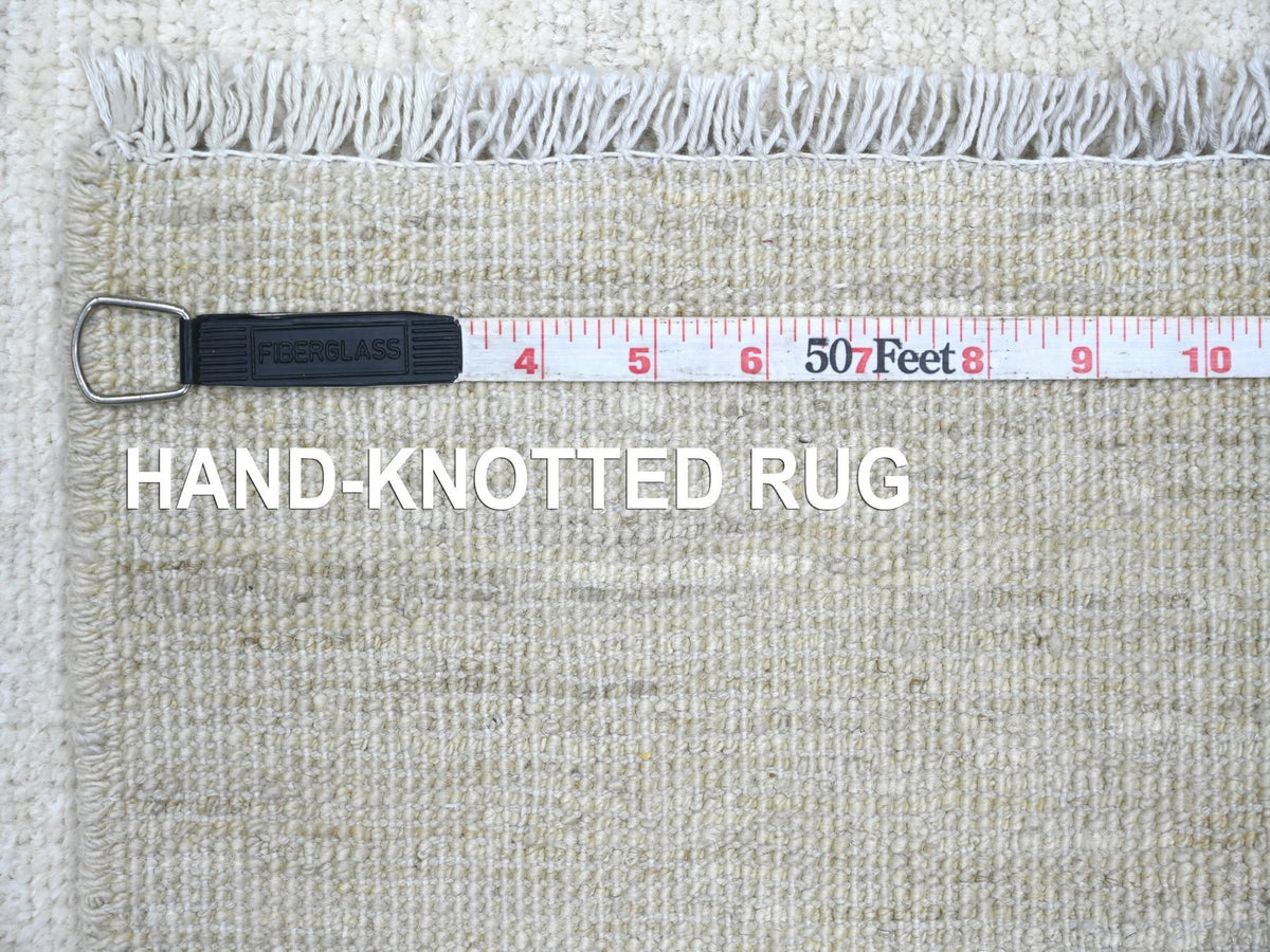 Modern / Contemporary hand-knotted wool runner in Ivory, 2'6" x 7'6" — SKU O021906 (view 6)