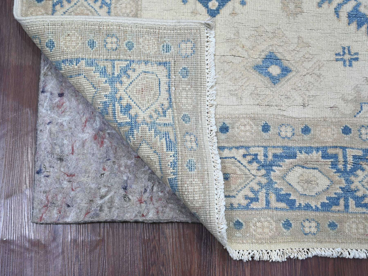 Kazak Kazak hand-knotted wool rug in Ivory & Blue, 4'10" x 6'7" — SKU O021923 (view 2)