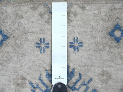 Kazak Kazak hand-knotted wool rug in Ivory & Blue, 4'10" x 6'7" — SKU O021923 (view 3)