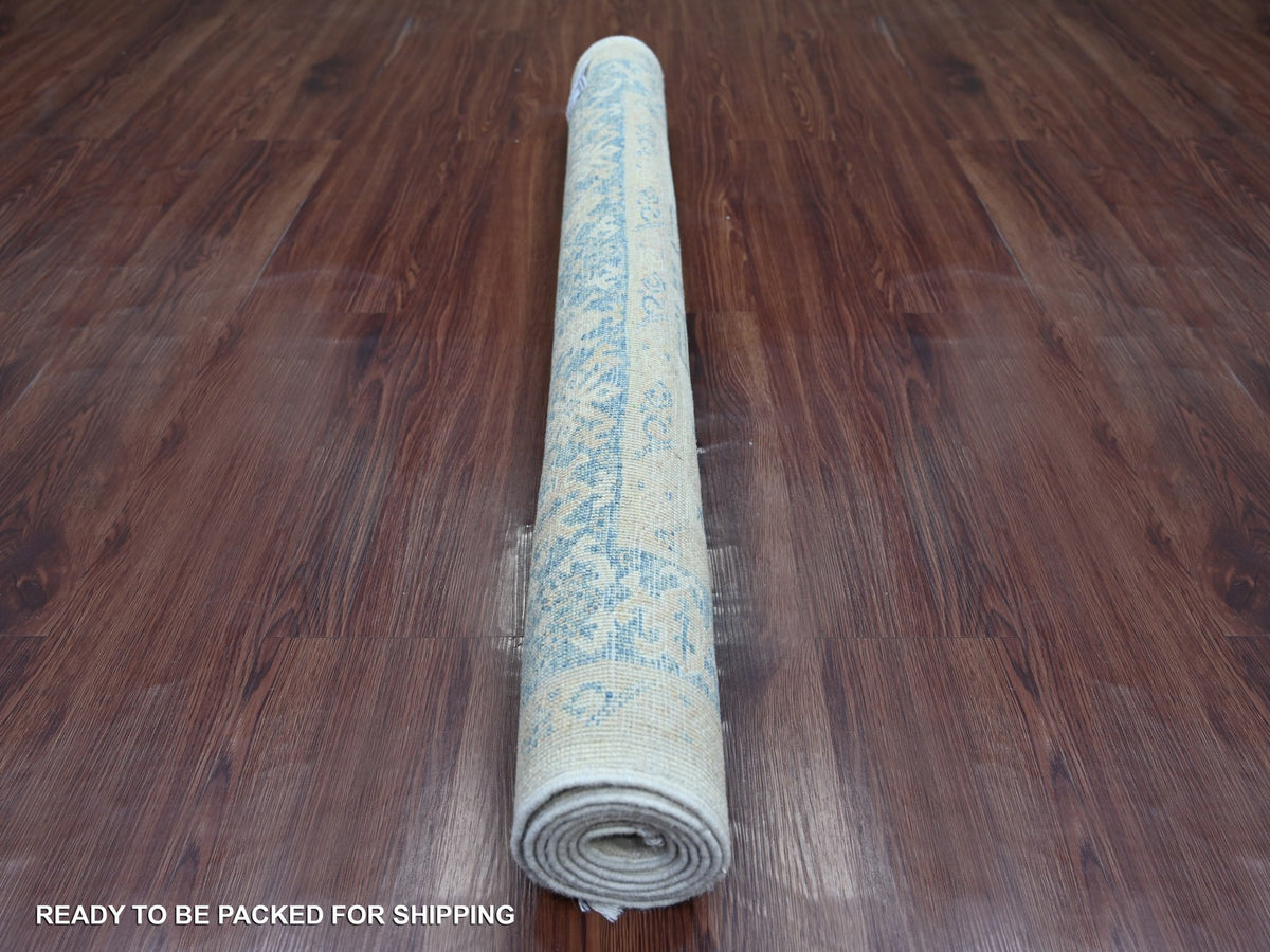 Kazak Kazak hand-knotted wool rug in Ivory & Blue, 3'10" x 5'6" — SKU O021925 (view 4)
