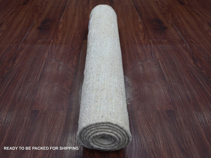Modern / Contemporary hand-knotted wool runner in Ivory, 2'4" x 6' — SKU O021931 (view 4)