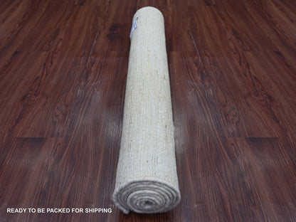 Modern / Contemporary hand-knotted wool runner in Ivory, 2'7" x 6'3" — SKU O021933 (view 4)