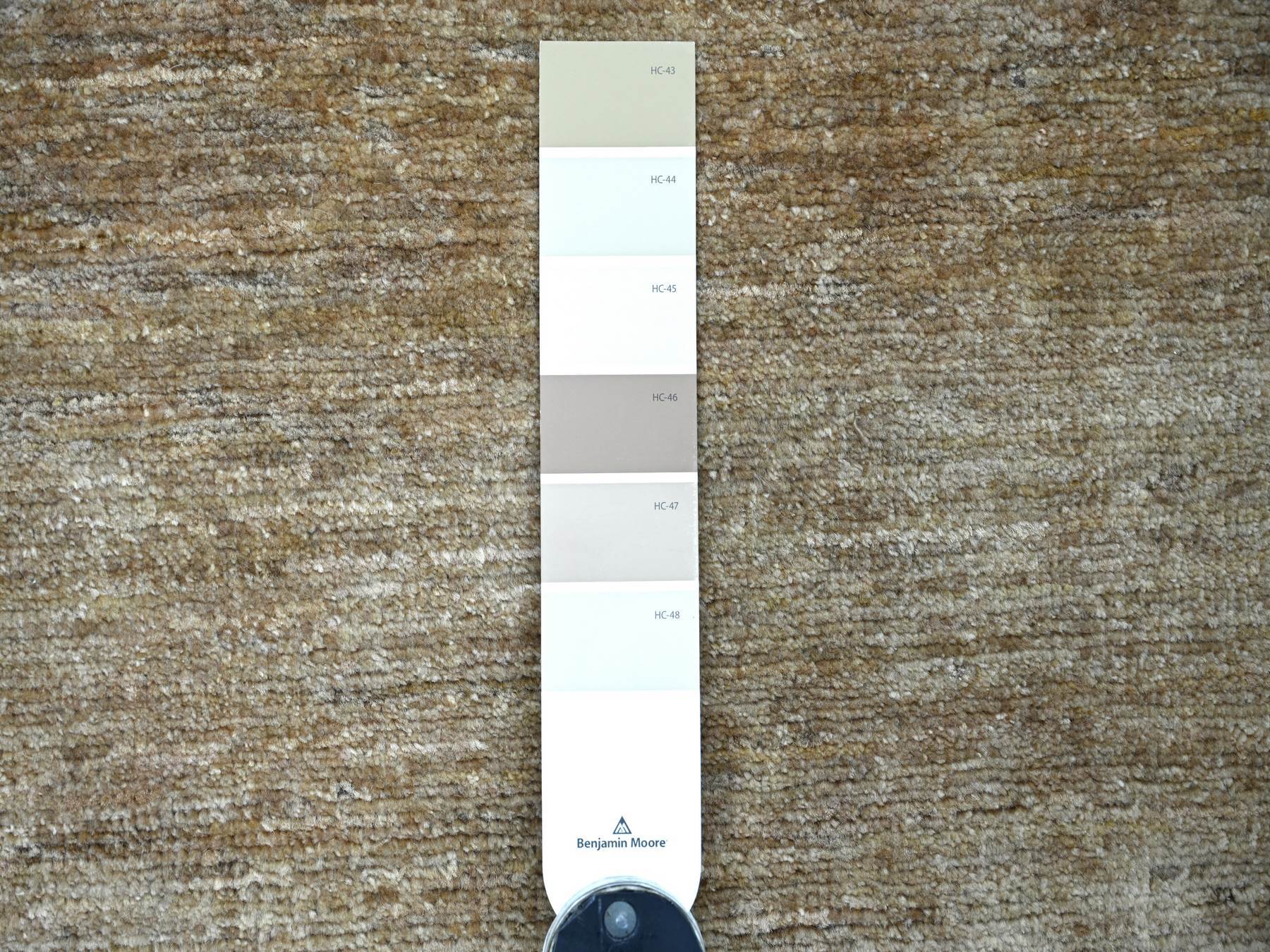 Modern / Contemporary hand-knotted wool rug in Brown, 2'1" x 2'10" — SKU O021942 (view 3)