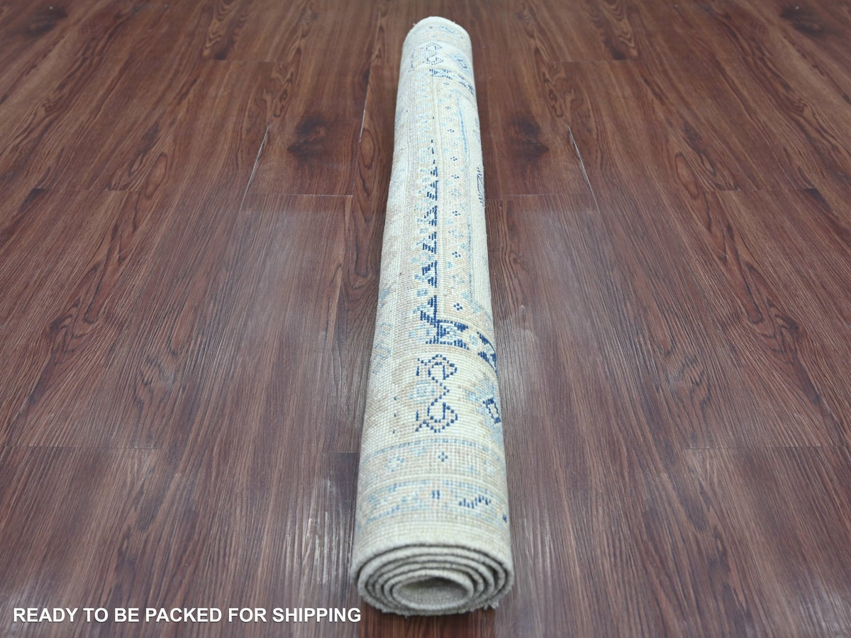 Kazak Kazak hand-knotted wool rug in Ivory, 3'3" x 4'8" — SKU O021992 (view 4)