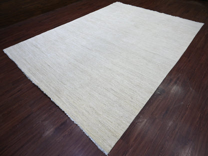 Modern / Contemporary hand-knotted wool rug in Ivory, 8'8" x 11'9" — SKU O022097 (view 3)