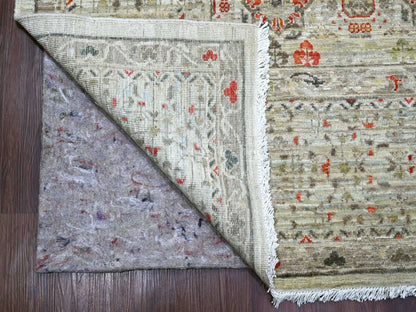 Mamluk Mamluk hand-knotted wool rug in Gray, 8'10" x 11'10" — SKU O022103 (view 4)