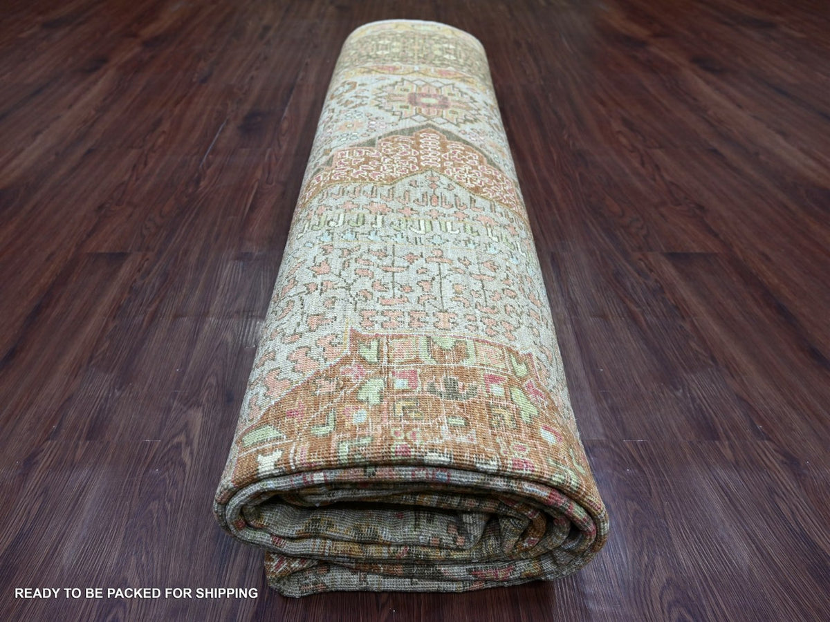 Mamluk Mamluk hand-knotted wool rug in Gray & Brown, 9'9" x 13'4" — SKU O022115 (view 9)