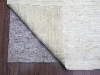 Modern / Contemporary hand-knotted wool rug in Ivory, 11'5" x 14'4" — SKU O022121 (view 4)