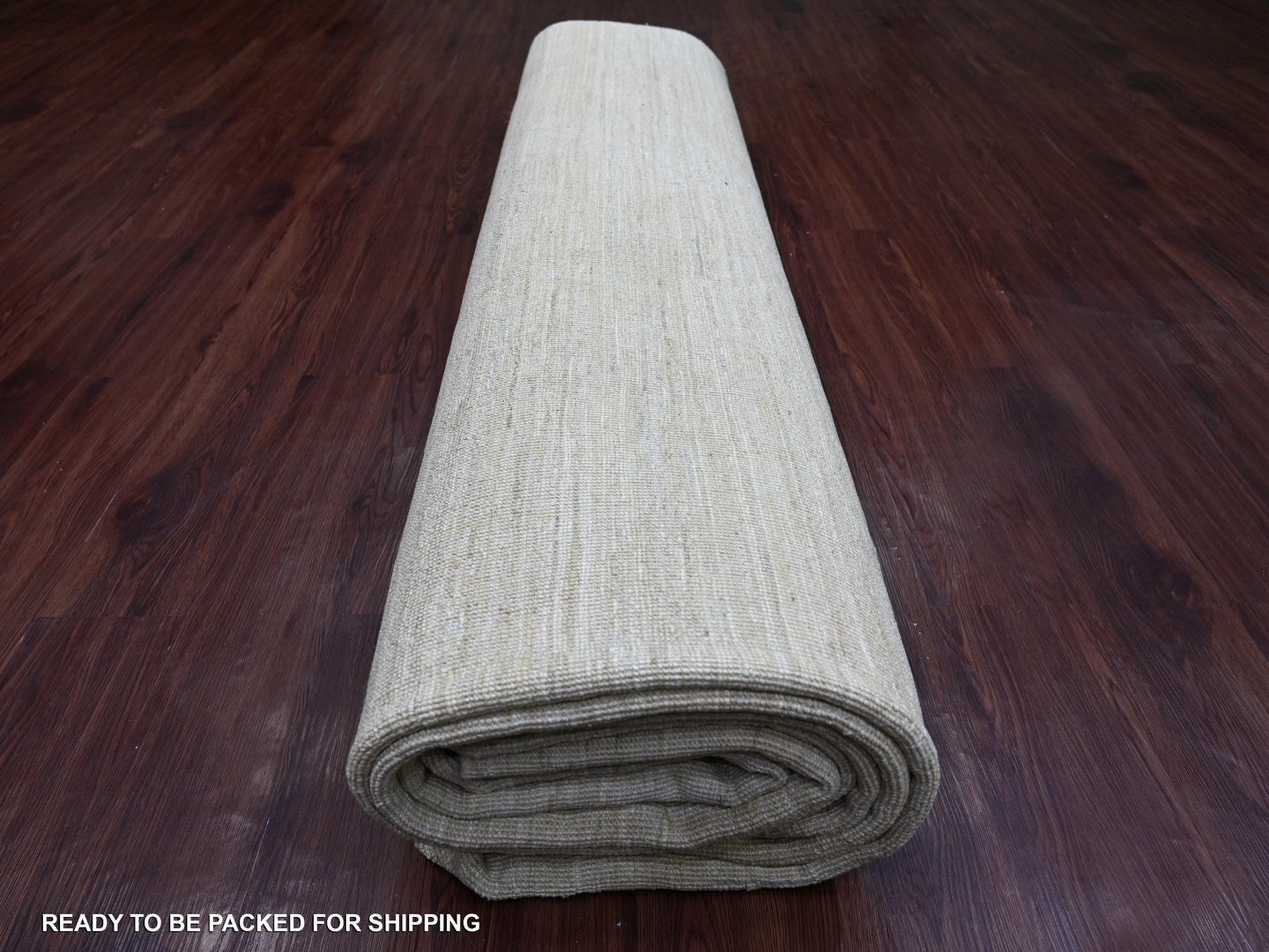 Modern / Contemporary hand-knotted wool rug in Ivory, 11'5" x 14'4" — SKU O022121 (view 9)