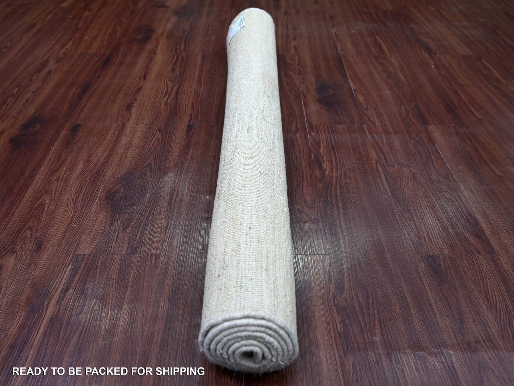 Modern / Contemporary hand-knotted wool rug in Ivory, 3'11" x 5'10" — SKU O022123 (view 4)