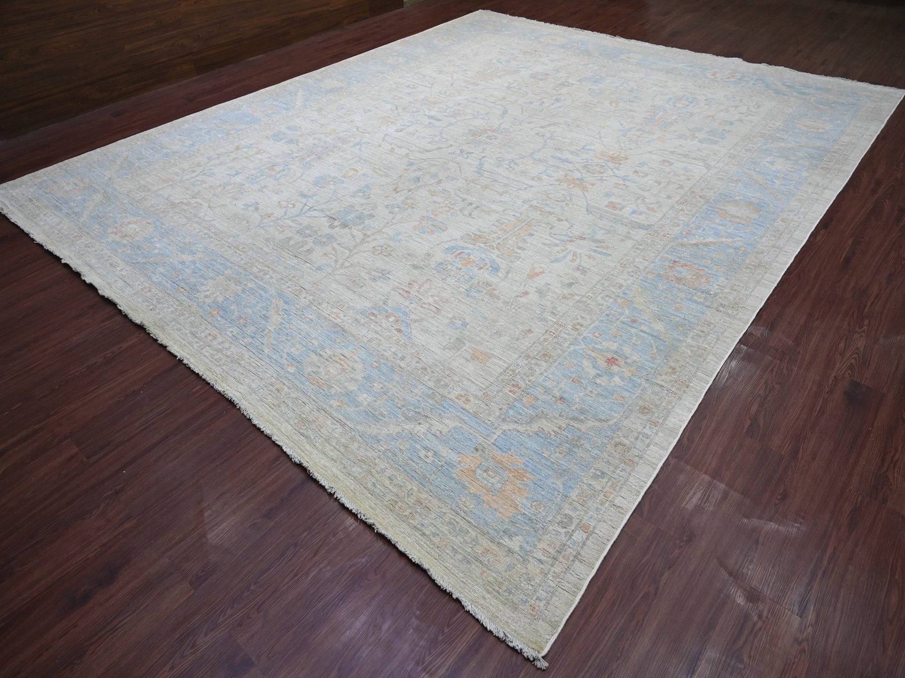 Mahal Oushak hand-knotted wool rug in Gray & Blue, 11'9" x 14' — SKU O022130 (view 3)
