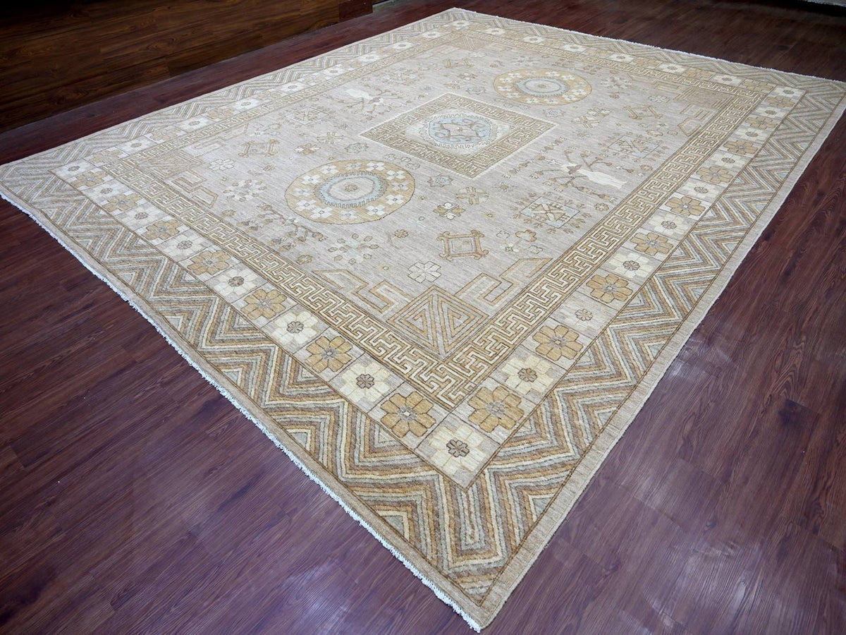 Khotan Oushak hand-knotted wool rug in Gray, 12'1" x 14'6" — SKU O022132 (view 3)