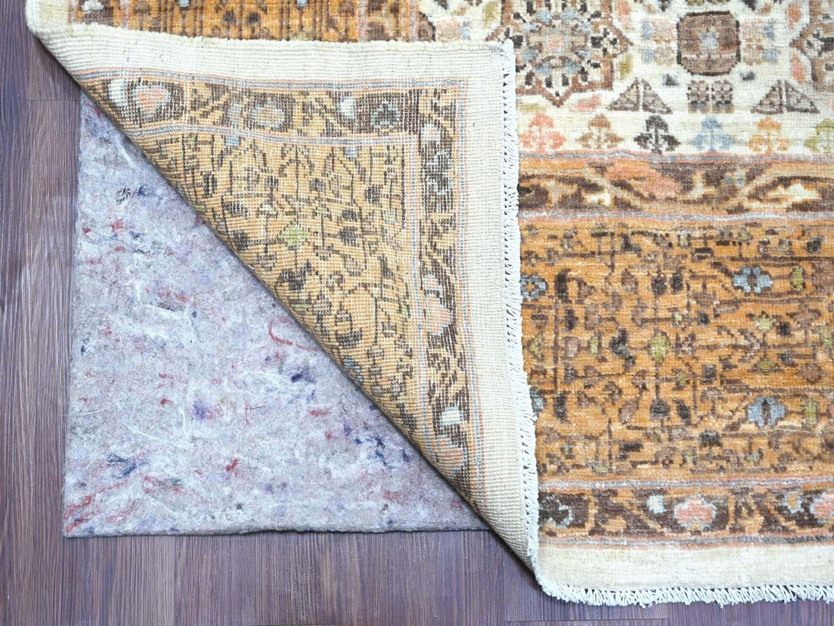 Mamluk Mamluk hand-knotted wool rug in Ivory & Brown, 8'1" x 10' — SKU O022166 (view 4)