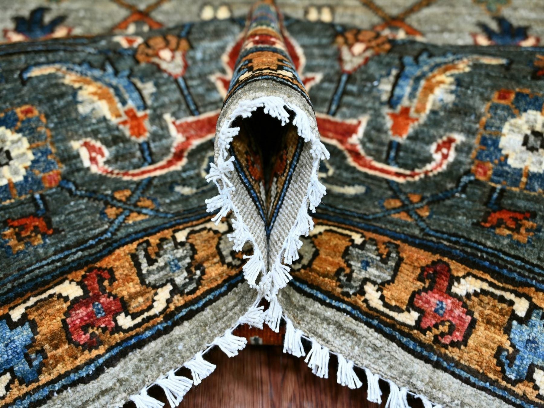 Heriz Tribal & Geometric hand-knotted wool rug in Gray & Marengo Gray, 8'1" x 10'3" — SKU O022173 (view 5)