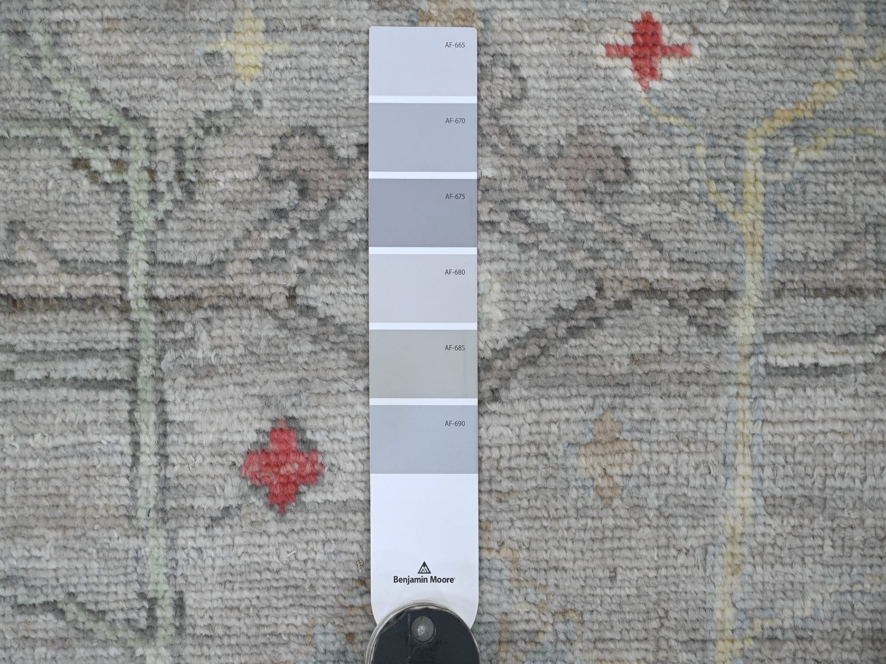 Oushak Oushak hand-knotted wool runner in Gray, 3'3" x 7'10" — SKU O022192 (view 3)