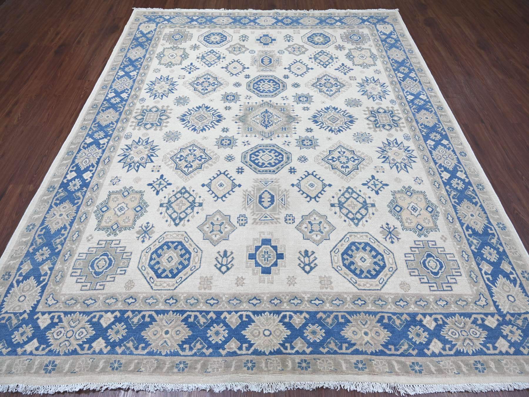 Kazak Kazak hand-knotted wool rug in Ivory & Blue, 7'9" x 9'3" — SKU O022196 (view 2)
