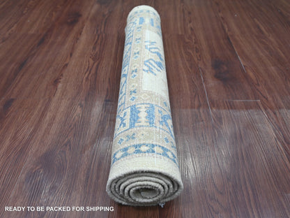 Kazak Kazak hand-knotted wool runner in Ivory & Blue, 2'6" x 5'3" — SKU O022215 (view 4)