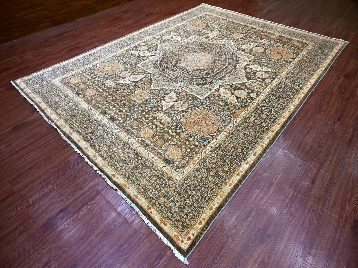 Mamluk Mamluk hand-knotted wool rug in Gray, 8'11" x 12' — SKU O022226 (view 3)