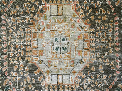 Mamluk Mamluk hand-knotted wool rug in Gray, 8'11" x 12' — SKU O022226 (view 8)