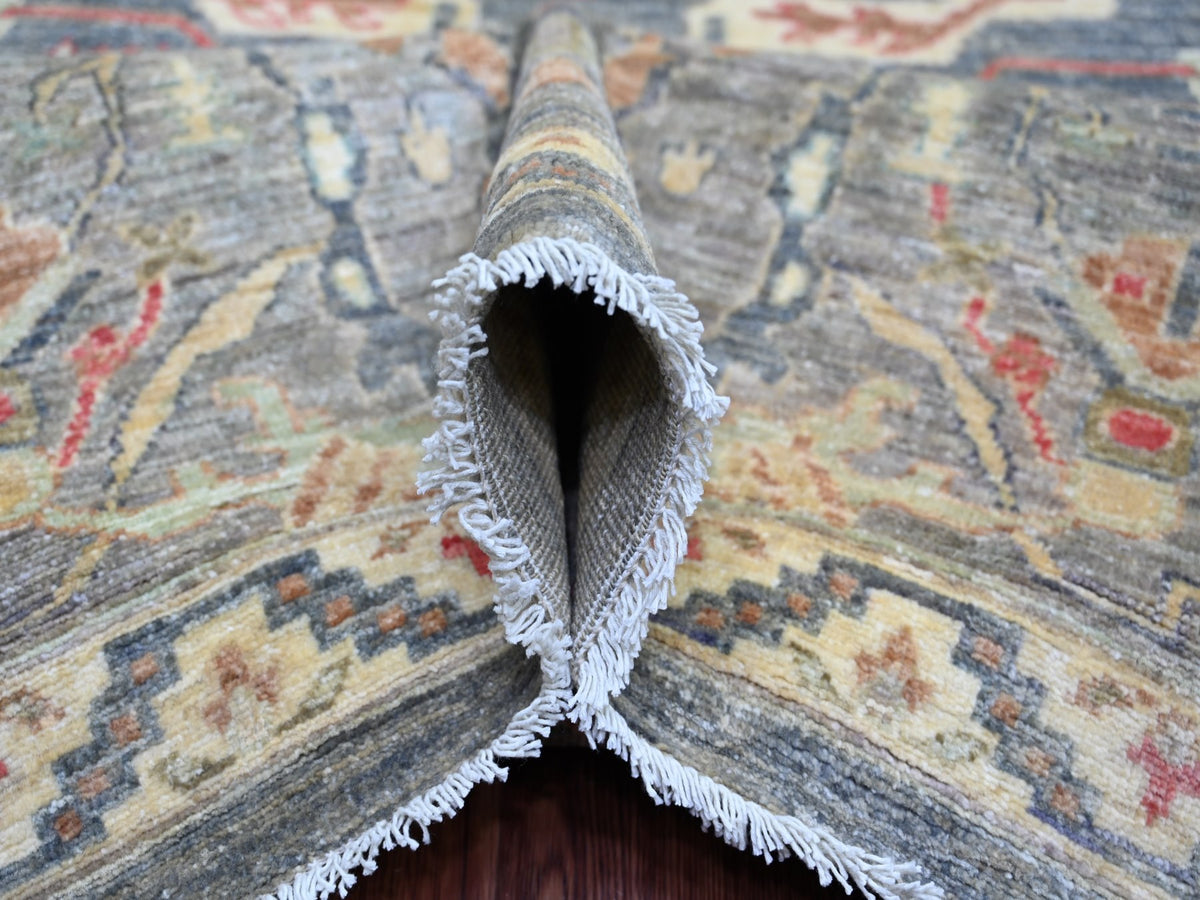 Peshawar Oushak hand-knotted wool rug in Gray, 10' x 13'9" — SKU O022228 (view 5)