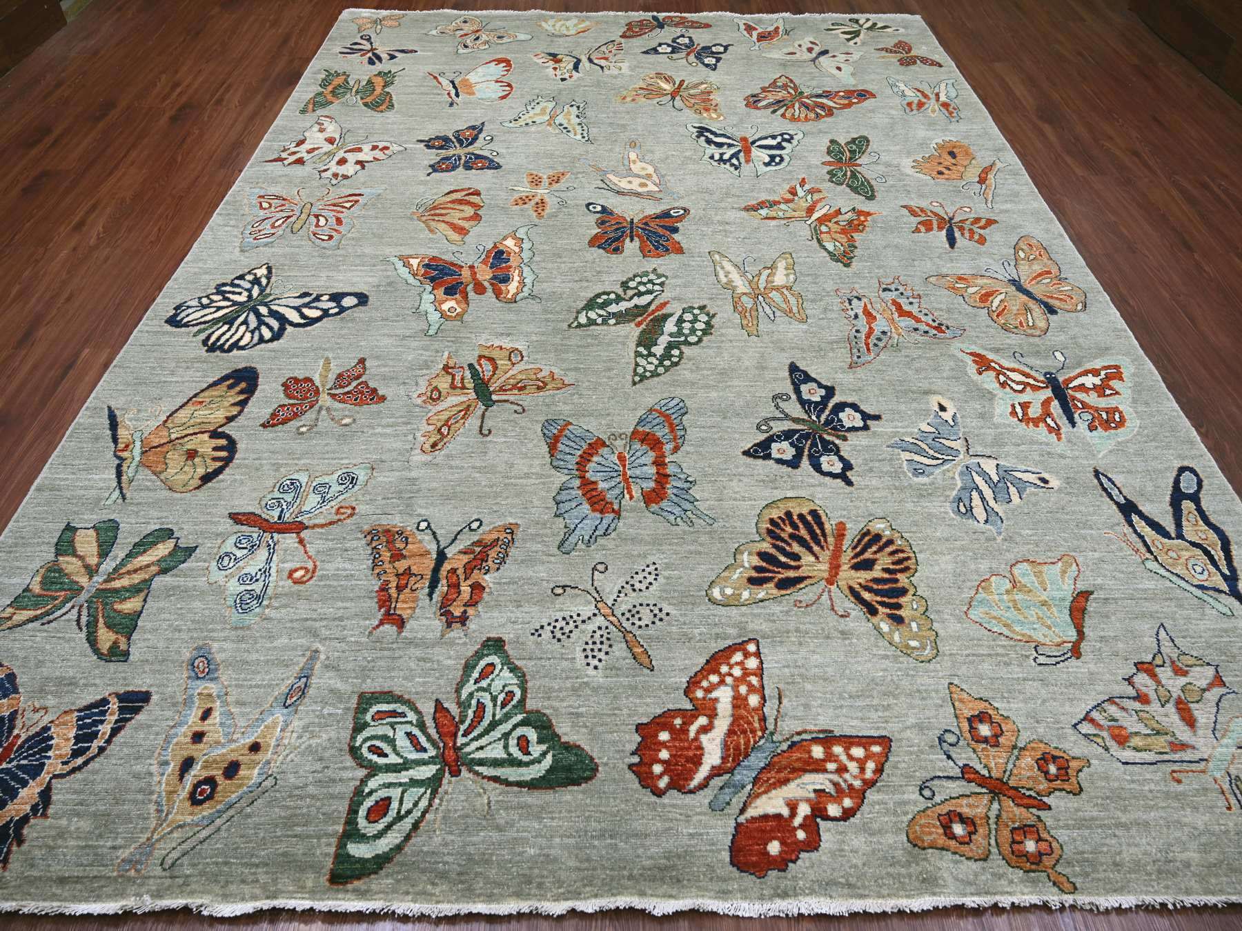 Peshawar Modern / Contemporary hand-knotted wool rug in Gray, 8'11" x 11'9" — SKU O022246 (view 2)