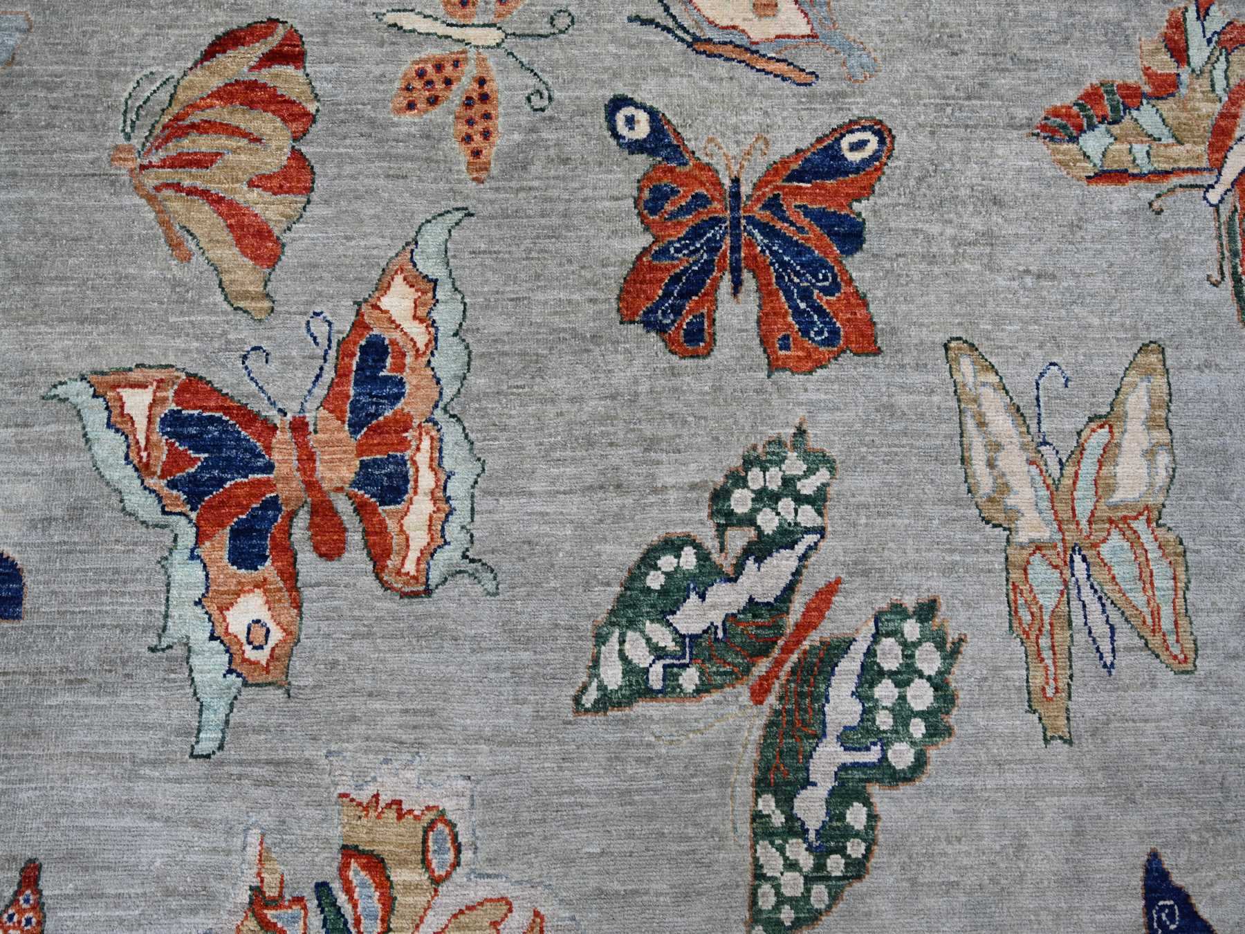 Peshawar Modern / Contemporary hand-knotted wool rug in Gray, 8'11" x 11'9" — SKU O022246 (view 8)