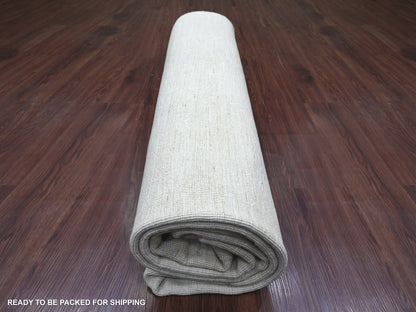 Modern / Contemporary hand-knotted wool rug in Ivory, 7'10" x 9'7" — SKU O022266 (view 9)