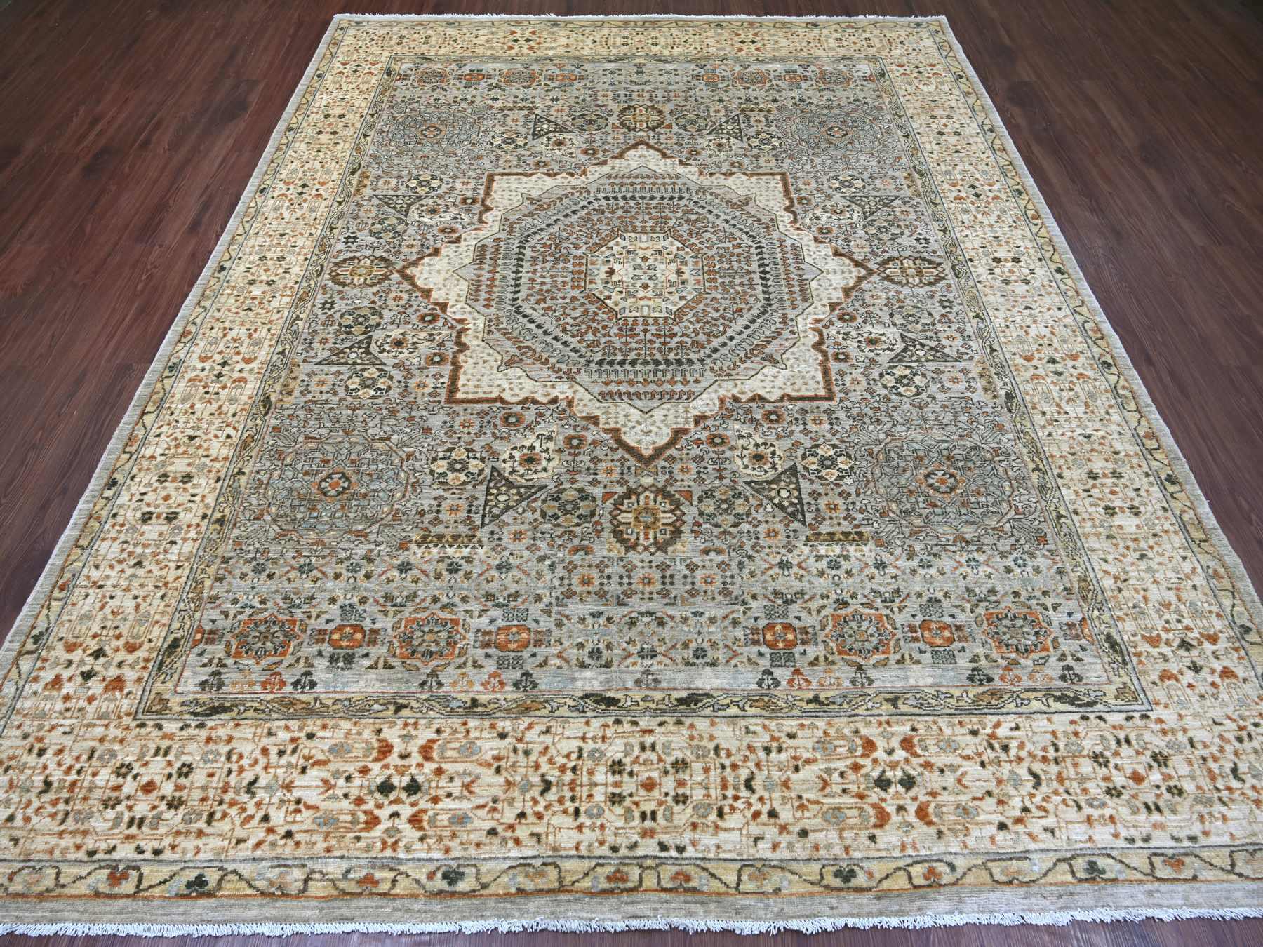 Grey 7'10" x 9'10" Mamluk Hand knotted Wool Rug - Sku: O022268