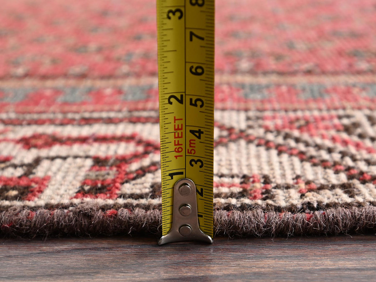 Sarouk Vintage hand-knotted wool runner in Red & Ivory, 3' x 9'5" — SKU O02226 (view 6)