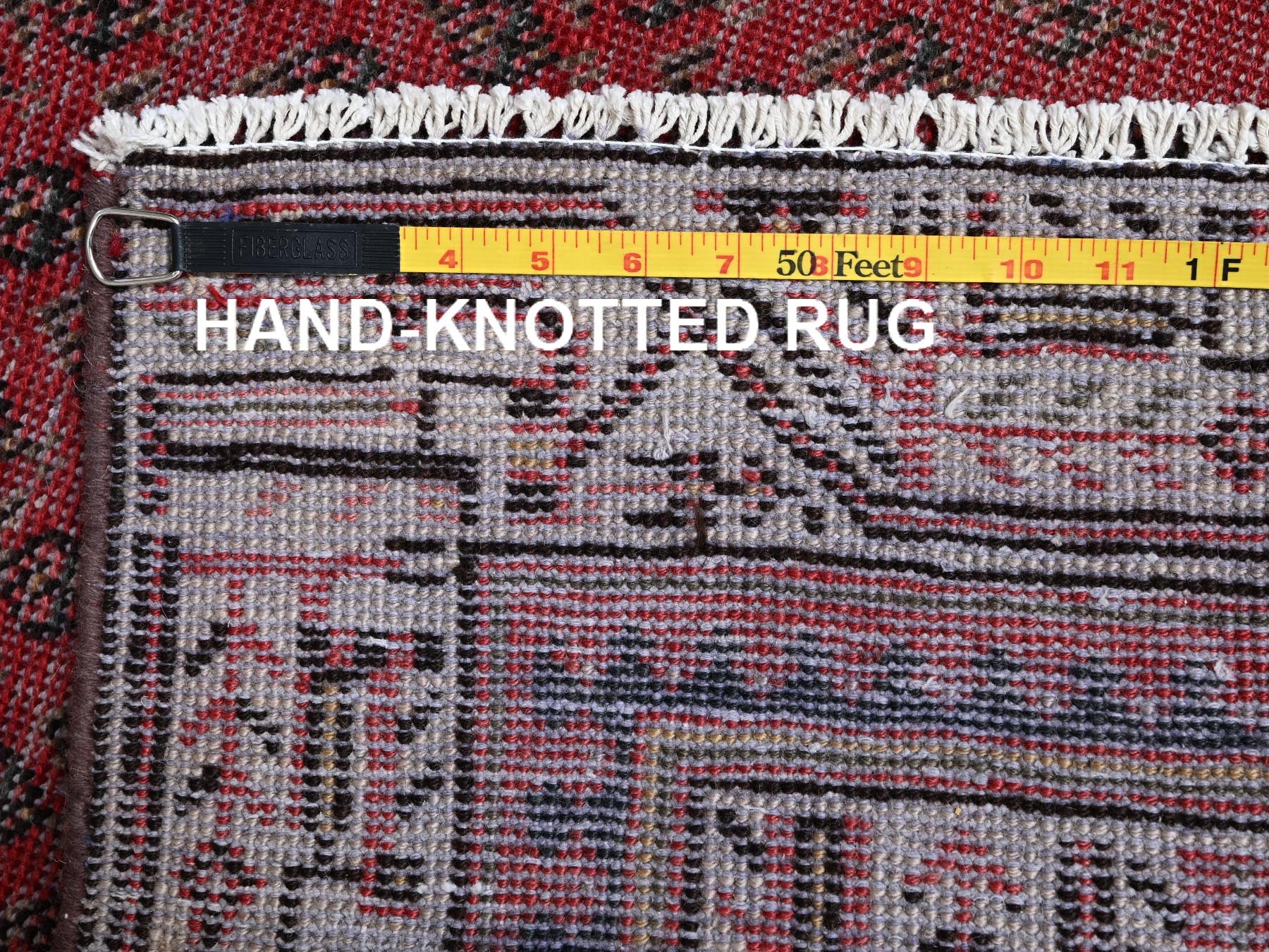 Sarouk Vintage hand-knotted wool runner in Red & Ivory, 3' x 9'5" — SKU O02226 (view 7)