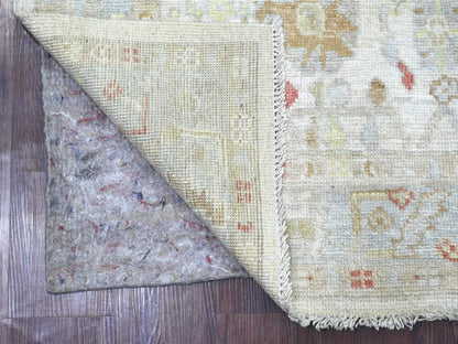 Oushak Oushak hand-knotted wool runner in Ivory & Gray, 4' x 8'3" — SKU O022302 (view 2)
