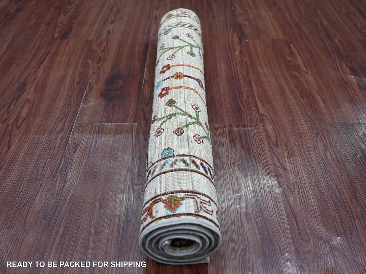 Tribal & Geometric hand-knotted wool rug in Ivory, 2'8" x 3'11" — SKU O022326 (view 4)