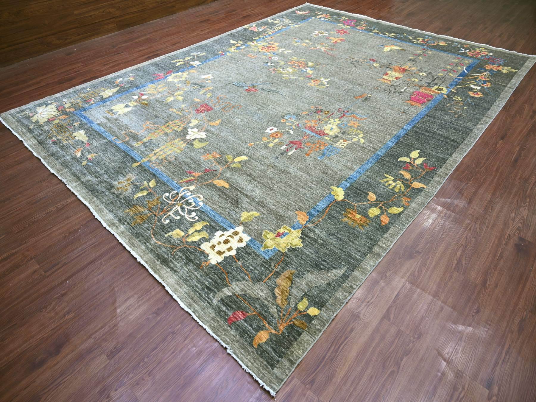 Peshawar Oushak hand-knotted wool rug in Gray & Charcoal Gray, 10'1" x 13'9" — SKU O022338 (view 3)